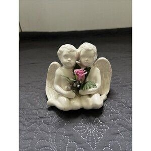 Vintage Ceramic Sitting Guardian Angels Holding Flowers 5" x 7" Religious Decor